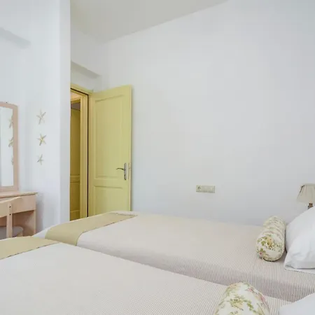 Kapris House Apartment
