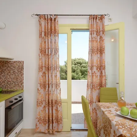 Kapris House Apartment